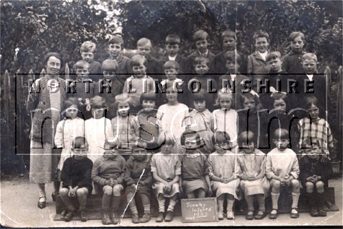 Class photograph from Scawby Infants School in 1927 	