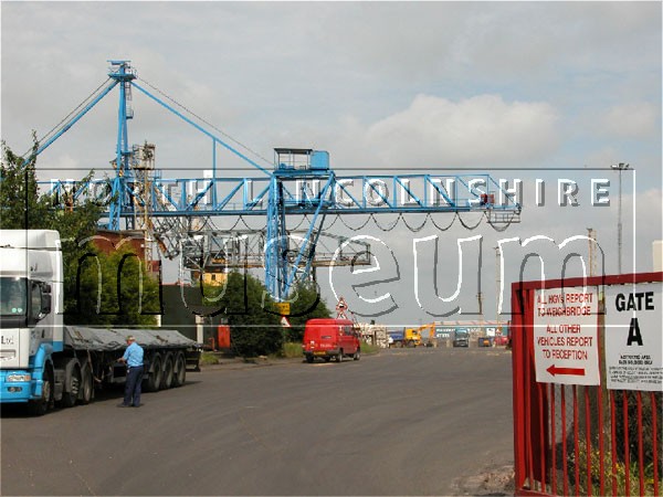 A busy scene at Flixborough Wharf on the River Trent in July 2006 	